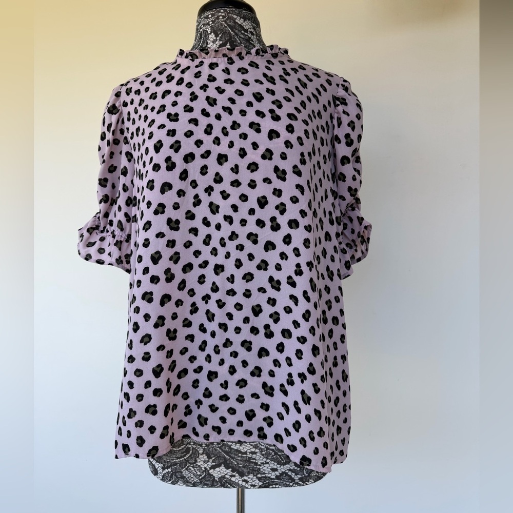 Lilac Leopard Print Short Sleeve Blouse by Gibson size 1X